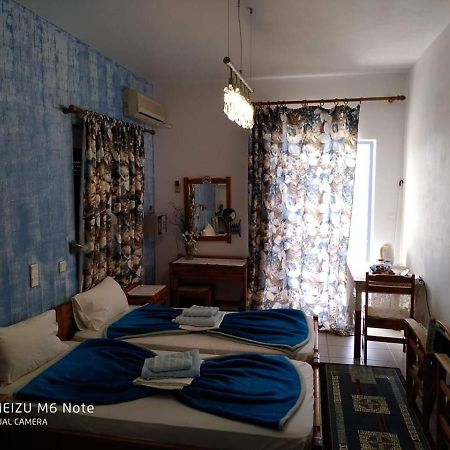 Adamas Rooms Palaiochora Exterior photo